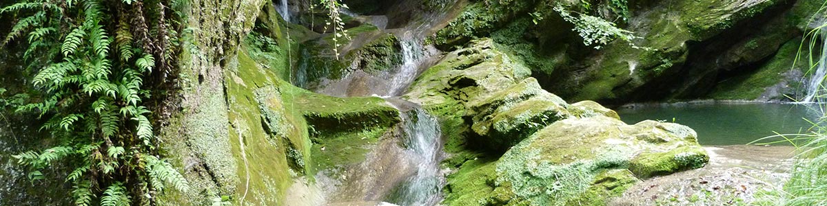 Passeggiata Grotte del Caglieron