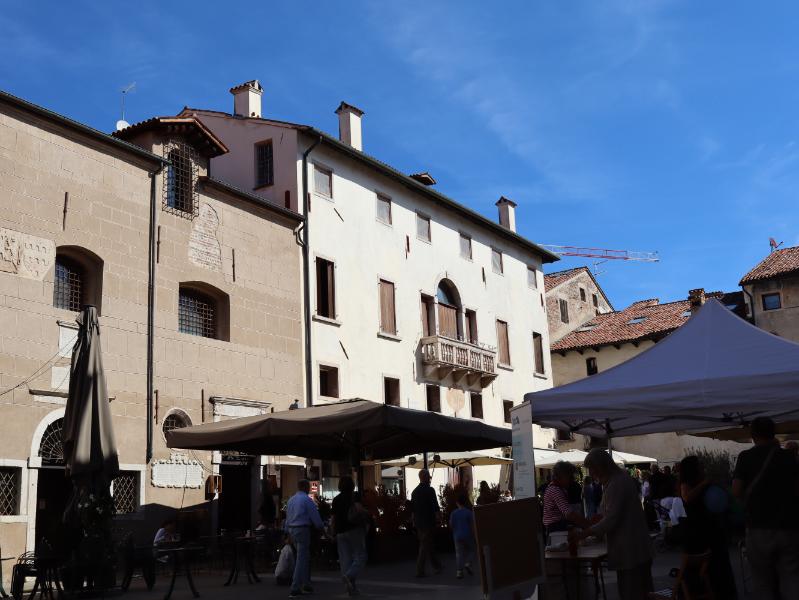 Piazzotto Montevecchio