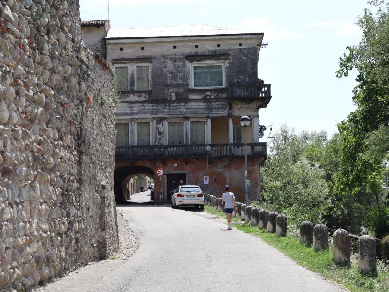 Tunnel verso il ponte vecchio