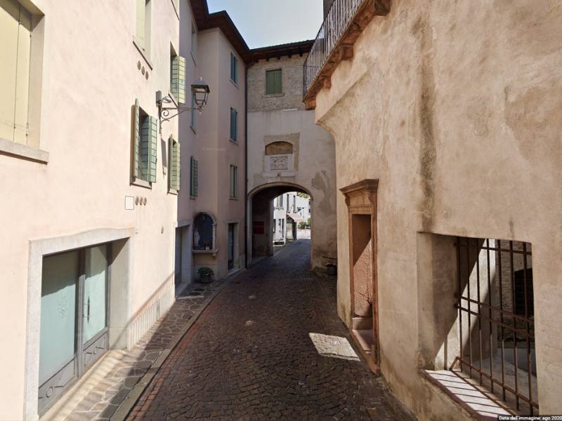 Porta Monticana