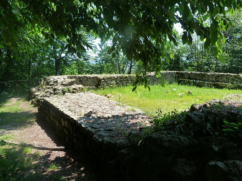 Ruderi Castello Castelcies