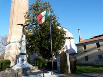 Monumento ai caduti a San Polo di Piave