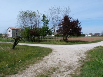Al bivio a sinistra