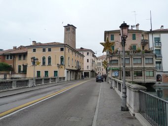 Lungo Via Roma a Treviso