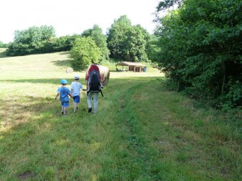 Fienile in lontananza
