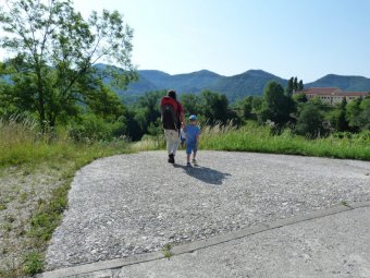 Scendiamo lungo il sentiero